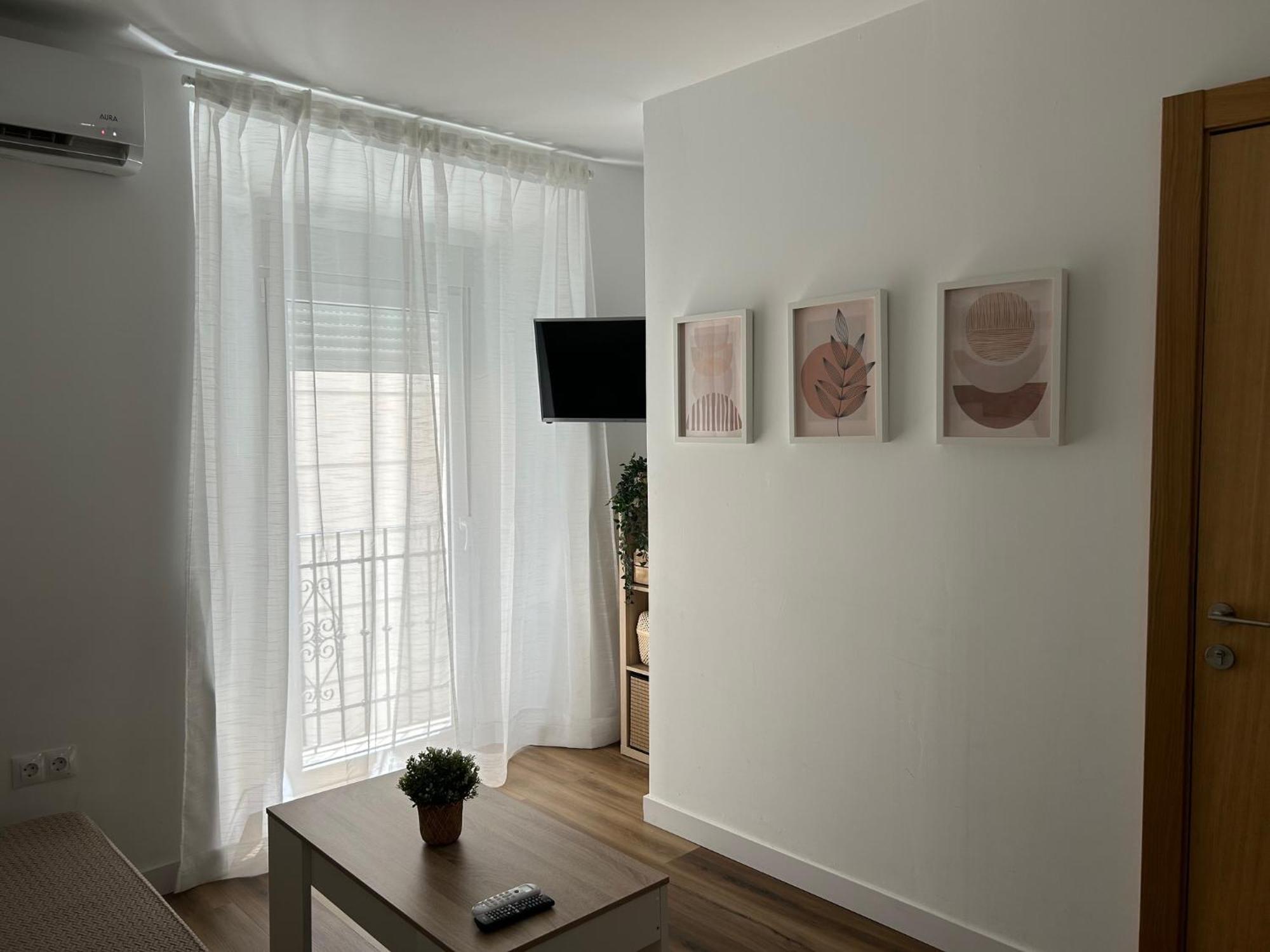 Aurora 7- Casa En El Centro Historico Apartment Малага Екстериор снимка