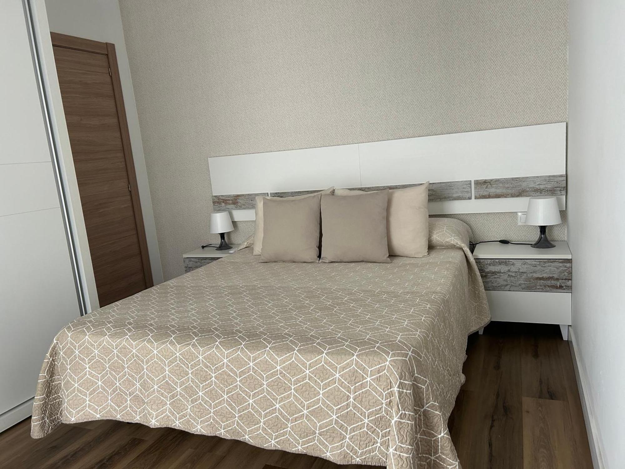 Aurora 7- Casa En El Centro Historico Apartment Малага Екстериор снимка