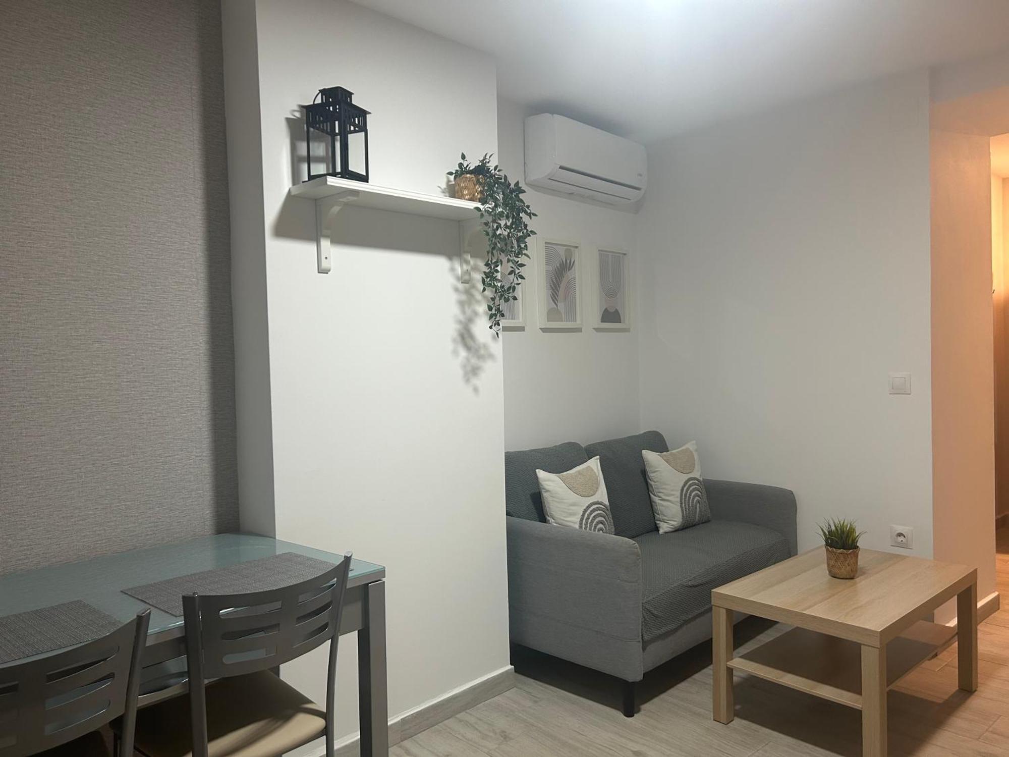 Aurora 7- Casa En El Centro Historico Apartment Малага Екстериор снимка